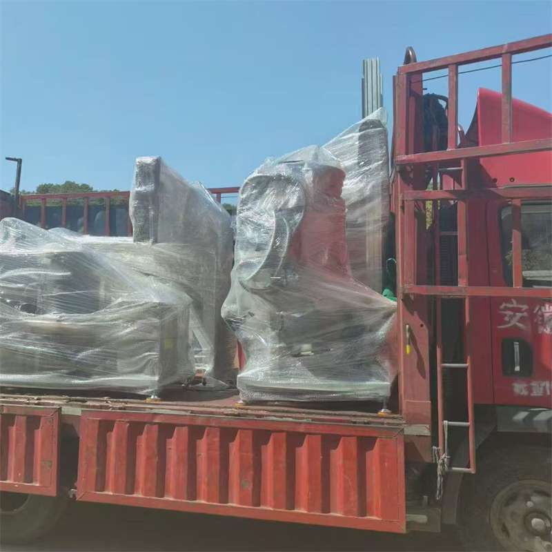 吉阳区洛扎县：物流专线的高效货运之旅