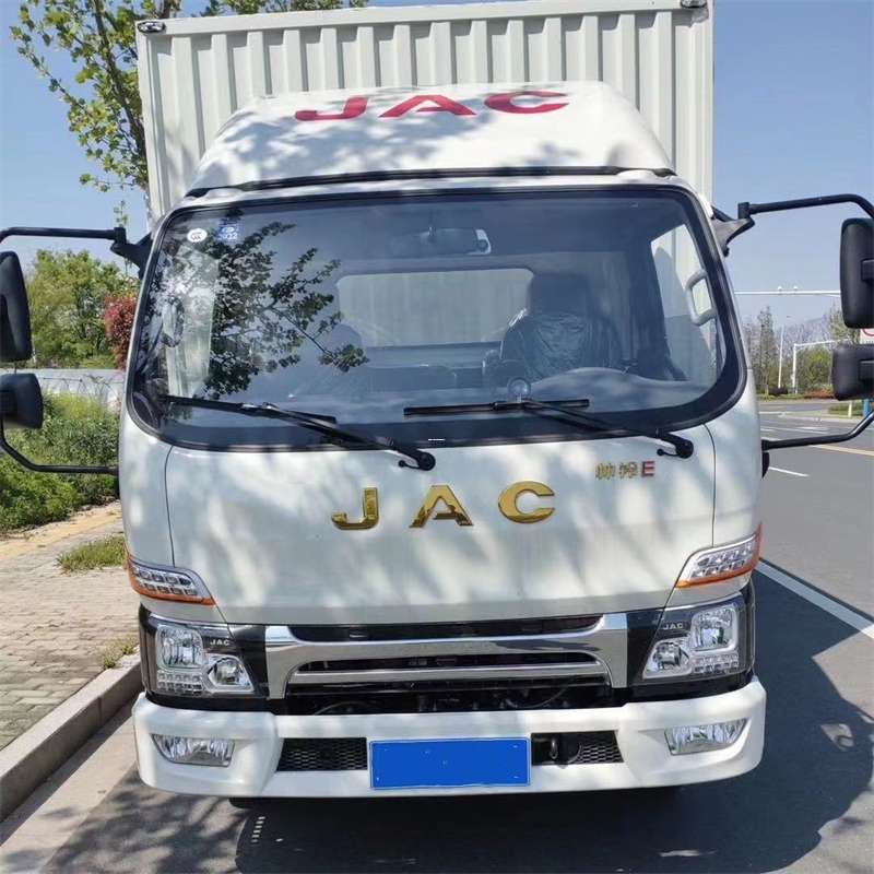 吉阳区错那县：物流专线的高效货运之旅